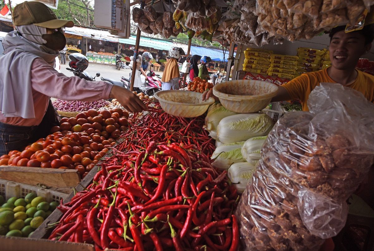 Harga Cabai, Daging Ayam dan Bawang di Kota Jambi Hari Ini
