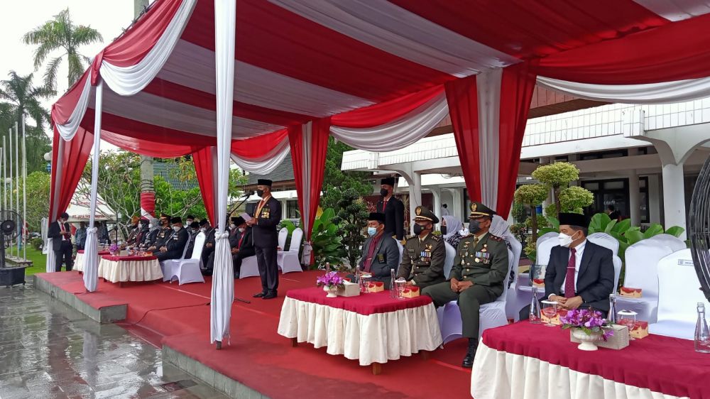 Pemkot Jambi Laksanakan Upacara Peringatan Hari Pahlawan