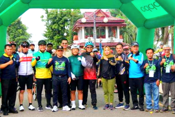 Gubernur Jambi Al haris Lepas Fun Bike Gowes to Gambut