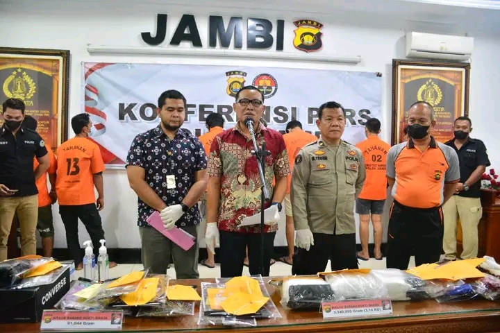 Polda Jambi Gagalkan Penyelundupan Sabu Miliaran Rupiah Asal Riau