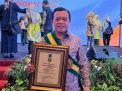 Gubernur Al Haris Terima Penghargaan Bintang Abhinaya Jagadhita dari Dekopin