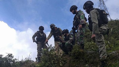 KKB Tembak Dandim Yahukimo dan 3 Prajurit TNI