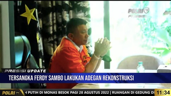 Sambo Gunakan Baju Tahanan Warna Oranye Dengan Tangan Terikat Tali Ties