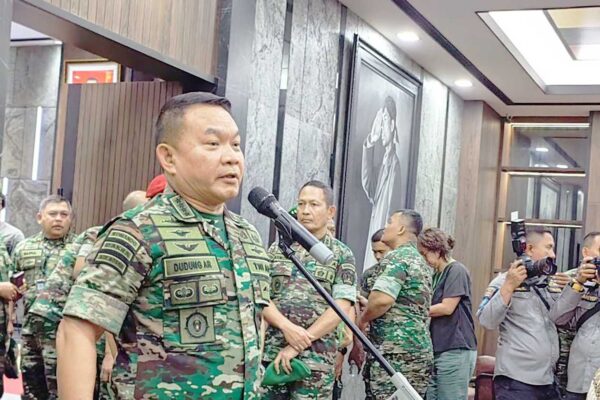 Tangani Aksi Teror KKB di Papua, Kasad berangkatkan Pasukan TNI-AD
