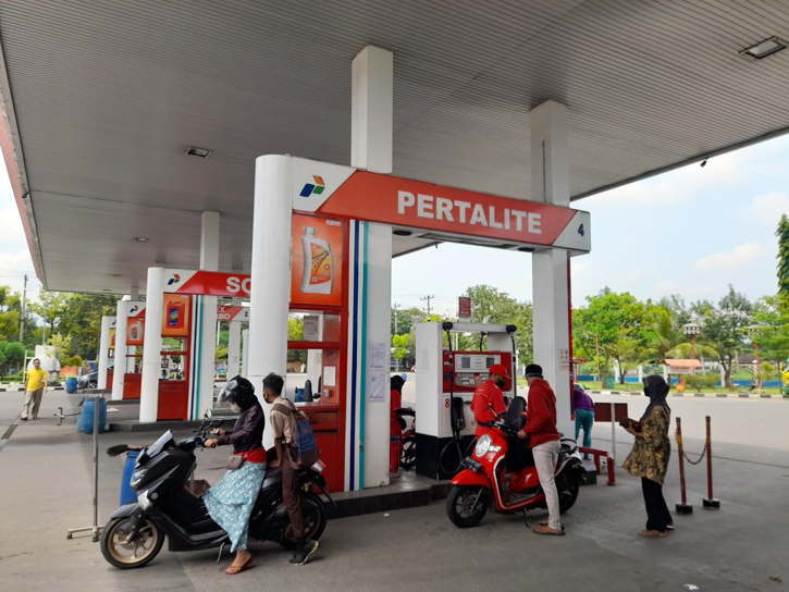 Harga Pertalite di Seluruh Indonesia Rp 7.650 Per Liter