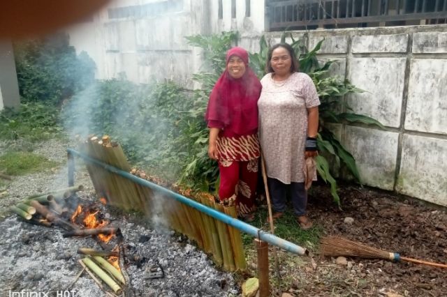 Kayo Di Rantau Marilah Pulang  Kami Disusun Baalmang Basamo, KENDURI SKO