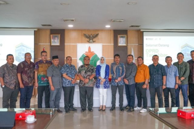 DPRD Tanjab Barat dan PTPN IV Regional IV Bicara Tenaga Kerja