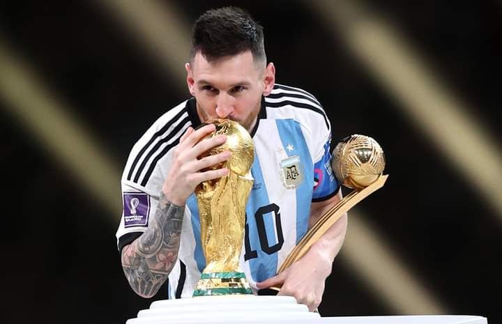 Lionel Messi Dinobatkan Sebagai Peraih Bola Emas