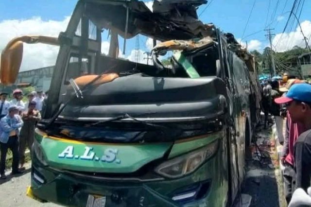 Liwa Warga Simalungun Meninggal Dalam Insiden Kecelakaan Bus ALS di Padang Panjang