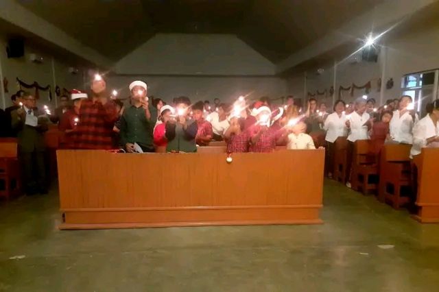 Jemaat Wijk Perumnas Kota Baru HKBP Jambi Rayakan Natal Bersama