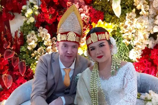 Selamat Berbahagia Rapita Ria br. Manullang dan Maurits Pieter Meeusen Siahaan