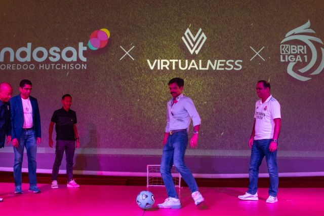 Hadirkan Pengalaman Digital Sepak Bola Indonesia, Indosat Ooredoo Hutchison dan Virtualness Luncurkan Liga 1 Fantasy Football