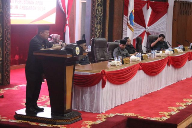 Gubernur Al Haris Sampaikan Nota Pengantar Ranperda APBDP 2024