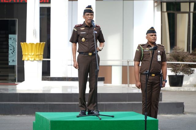 Peringati Hari Ibu ke-96, BKOW Provinsi Jambi Gelar Aksi Sosial Beri Bantuan Kepada Anak-Anak yang Membutuhkan