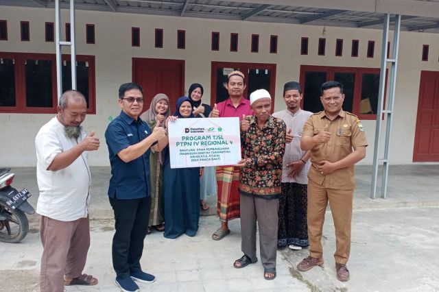 PTPN Regional 4 Bangun Ruang Kelas Madrasah