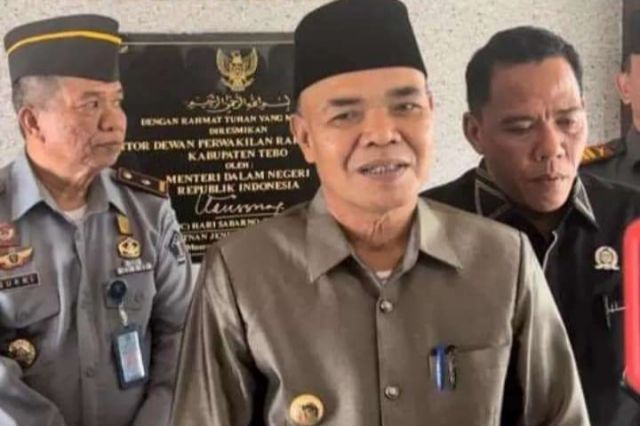 PJ Bupati Aspan Akan Turunkan Tim Untuk Permasalahan Kades Tanah Garo