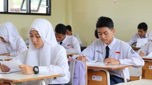 Tahun Ajaran Baru, Seluruh SMA-SMK Se-Provinsi Jambi Akan PTM 100 Persen