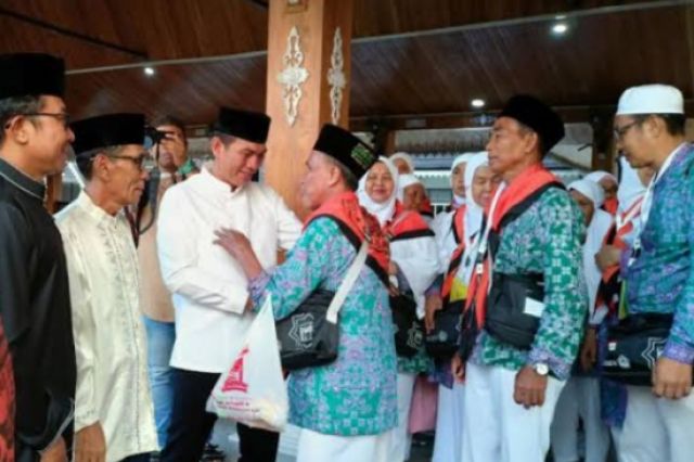 Bupati Batang Hari Sambut Kepulangan Jamaah Haji Tahun 2025